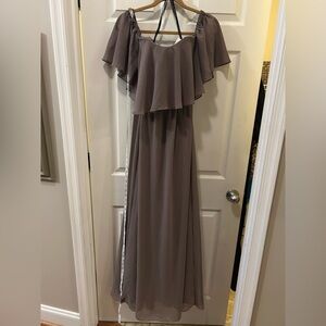 Elegant Off-Shoulder Maxi Dress